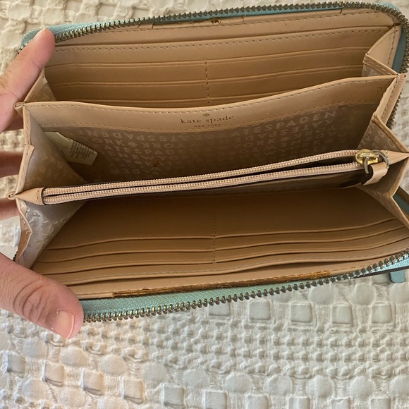 Kate Spade Wallet - Picture 7 of 7